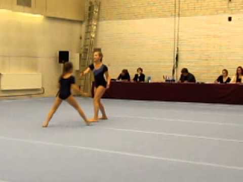 Helga ja Olivia AKROBAATIKAKOOL