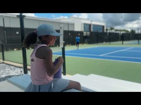 WTA PRO ROBIN Montgomery & M3 tennis Prodigy