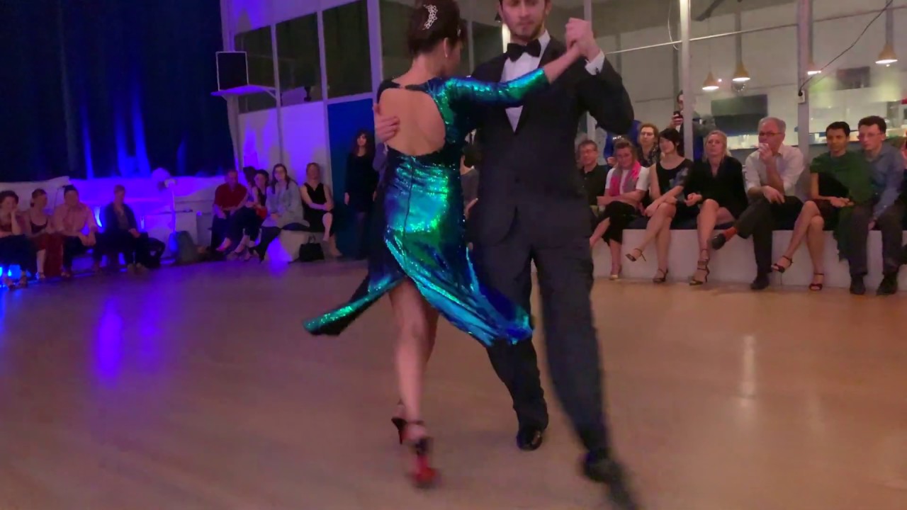 Lorena de Miranda Serra and Jory Raimo - Adoración - 2/3