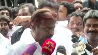 Vijayakanth Spit On Press – Shouts at Journalists – Exclusive