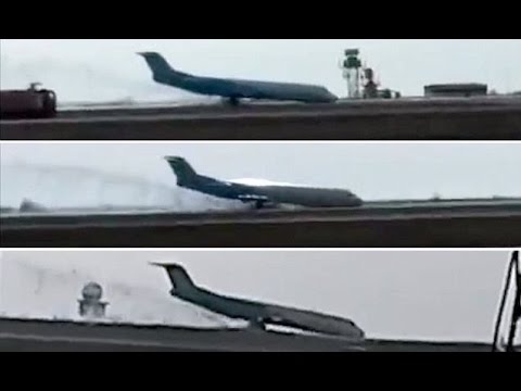 live video Fokker 100 crash landing in Astana, Kazakhstan 2016 cctv footage