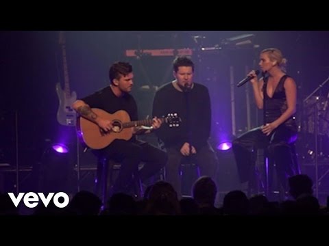 Jarryd James - 1000x (Live At Enmore Theatre) ft. BROODS