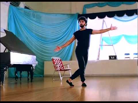 download lagu mp3 mp4 Punnagai Mannan Theme, download lagu Punnagai Mannan Theme gratis, unduh video klip Punnagai Mannan Theme