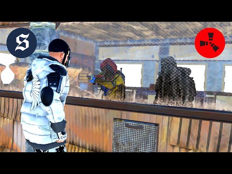My Neighbors got Online as I was Raiding them - SOLO RUST #10 S87