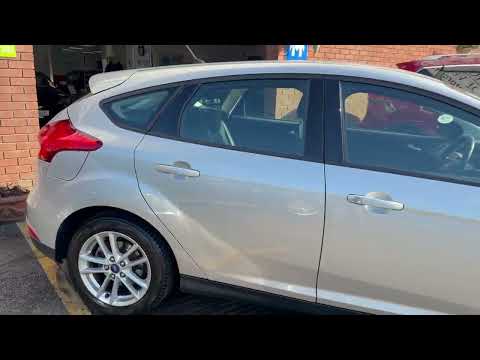 Ford Focus STYLE 1.0 ECOBOOST 100PS 5DR 4 - Image 2