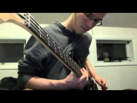 xBrainiax - "Fuck The Swindlers" Bass Cover