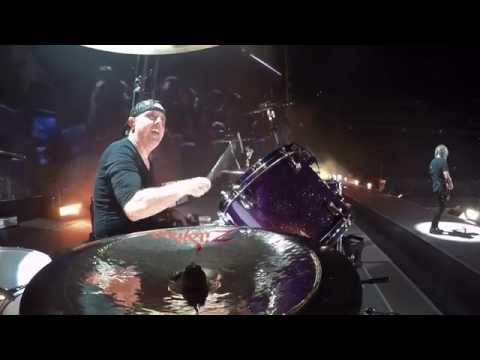 Metallica: Van Halen's ' Runnin with the Devil' jam [Short Clip]