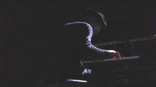 Jandek live@ Auditório de Serralves (excerpt), Porto 10-01-09