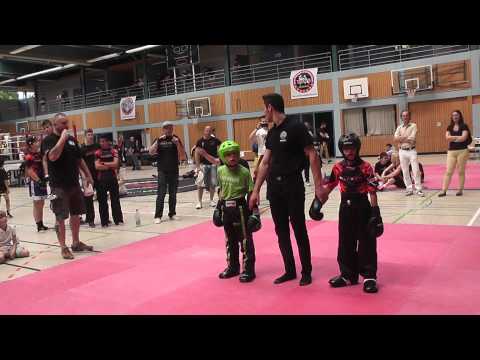 2015-06-27 SDM Tyler Felde LK -35Kg Sieg im Finale - Sugambrer Fightclub