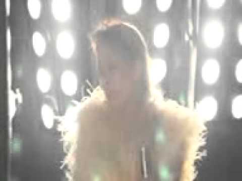 Яко Гръцко 2013! Elli Kokkinou   Kalinixta   Лека Нощ  Official Video H D превод   www uget in