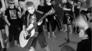 &#39;One Will Hear The Other&#39; Primary School Kids Rock To Shihad!!