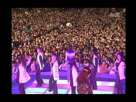 토요일 토요일은 즐거워 - Joo Hyun-mi - Rain Falling on Youngdong Bridge + The man in Sinsa-dong + Just a moment, 주현미 -