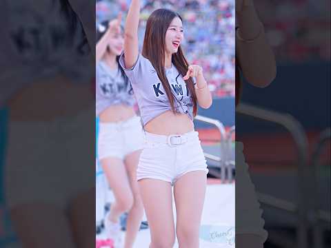 너무 아름다운 김진아 치어리더