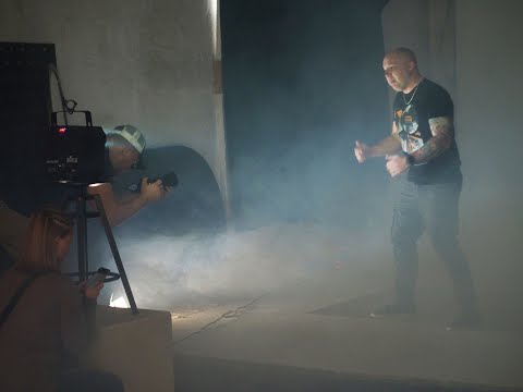 Zsé - Flex behind the scenes