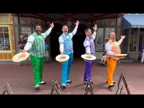 The Dapper Dans at Magic Kingdom (FULL SHOW)
