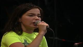 Björk - Crying (Live at Pinkpop 1994)