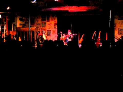 "Andecy" (Andrew York Cover) - Kaki King