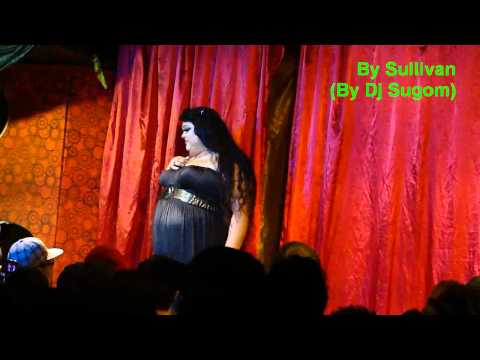 Thália Bombinha e Vitória Principal no Especial The Movies na tunnel  (By Sullivan)