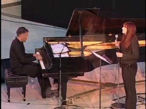 Rachel Holder and George Maurer perform 