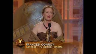 Golden Globes 2004 - Frances Conroy reoit le prix de la meilleure actrice de srie drama