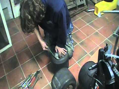 comment demonter pneu karting