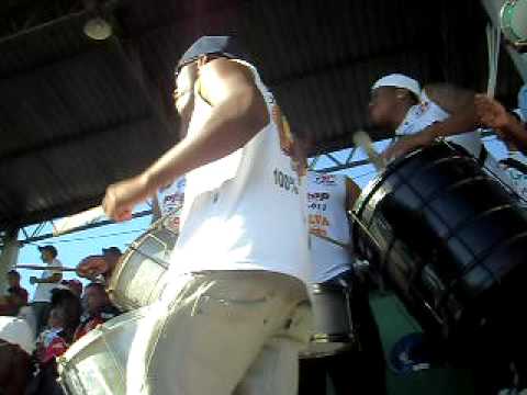 Torcida Unidos da Vila Barros Marilia SP