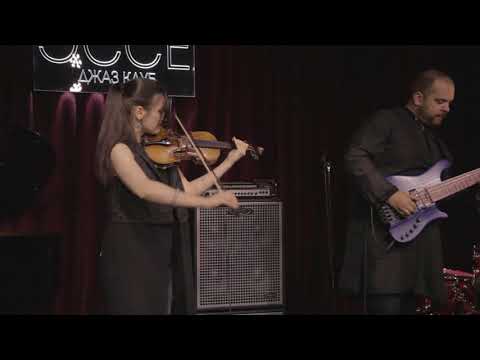 Anton Davidyants & Anna Rakita Live at Esse Jazz Club