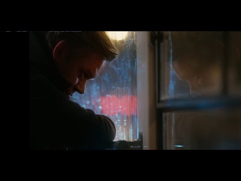 Monkey Business - Dva na kolejích (Oficiální video)