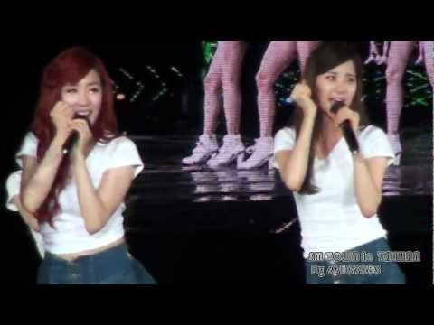 [FANCAM]120609 SMTown Taiwan Girls'Generation (TaeYeon)SNSD-Gee