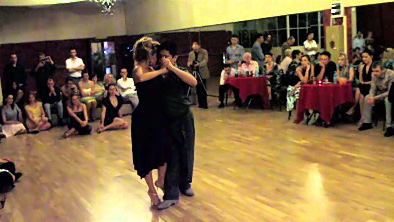 Noelia Hurtado y Carlitos Espinoza - Abrazo Porteno at Bucharest part 1