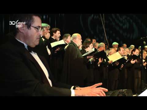 Bandeira do Divino - Antigos Orfeonistas com Ivan Lins