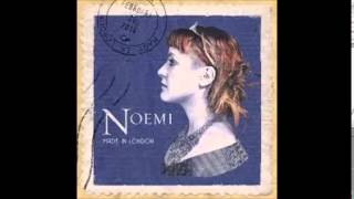 Noemi - Bagnati dal sole