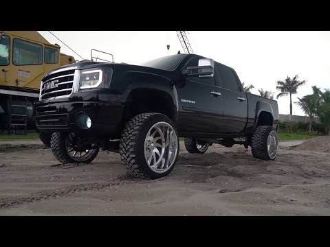24x14 on 35s Lifted Gmc Sierra on Forces