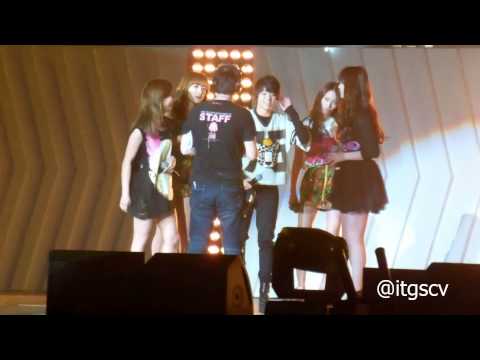 [Fancam] 120520 - f(x) on stage during dress rehearsal