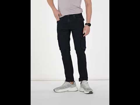 PETER ENGLAND Tapered Fit Men Black Jeans Buy PETER ENGLAND