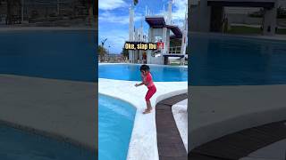 Download lagu Can Zahra Take a GoPro Underwater? #shorts #swim #swimmingpool #swimming mp3