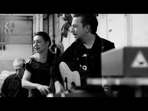 FLEA BOPS with JD McPHERSON - HEART'S ON FIRE - TWSWPWK