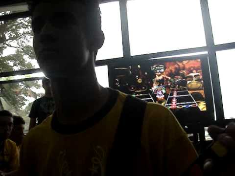 Anime Dreams 2009: Iron Finger (de costas)   [LP]Gabriel (co-op TWIE)