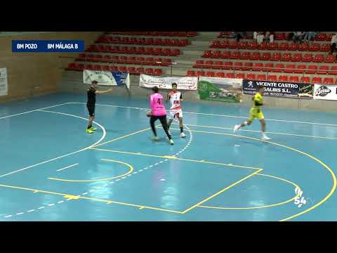 BM POZOBLANCO 35 BM MALAGA 34, 29 10 21, JAVI GARCÍA