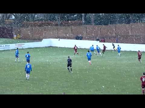 Linlithgow Rose v Lochee United - 10/01/2015 - Second Half