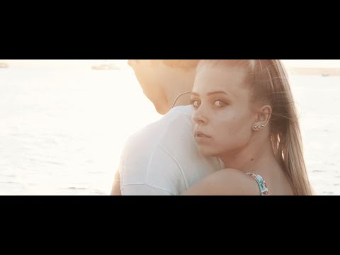 KATI K - Weiße Yeezys (Official Video, prod. by Achtabahn mit Nic Kaufmann)