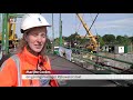 Sluisdeuren teruggeplaatst in historische Koninginnensluis in Nieuwegein Vreeswijk [RTV Utrecht]