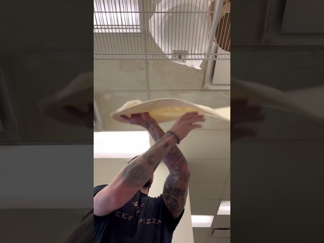 Vídeo relacionado con AVJERA Pizza Maker Head Chef Pizzeria Wall Cook Italian Cook Silent Move Cocina Restaurante Decoración Vinilo LP Record Pizzaman Chef Regalo
