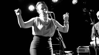 Belleruche - It&#39;ll Come (Live)