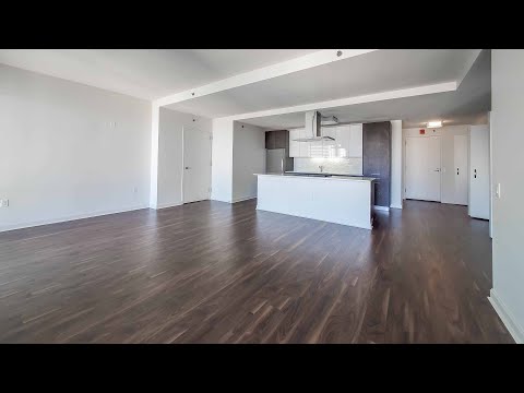A spacious two-bedroom #4906 at the Loop’s lavish OneEleven tower A spacious two-bedroom #4906 at the Loop’s lavish OneEleven tower