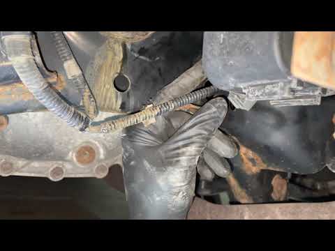 Infiniti Q50 - RWD WHEEL SPEED SENSOR - right rear wheel (P0500)