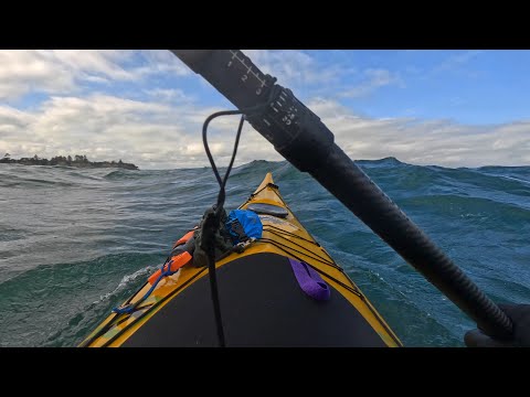 Q-Kayak Penguin in rough sea