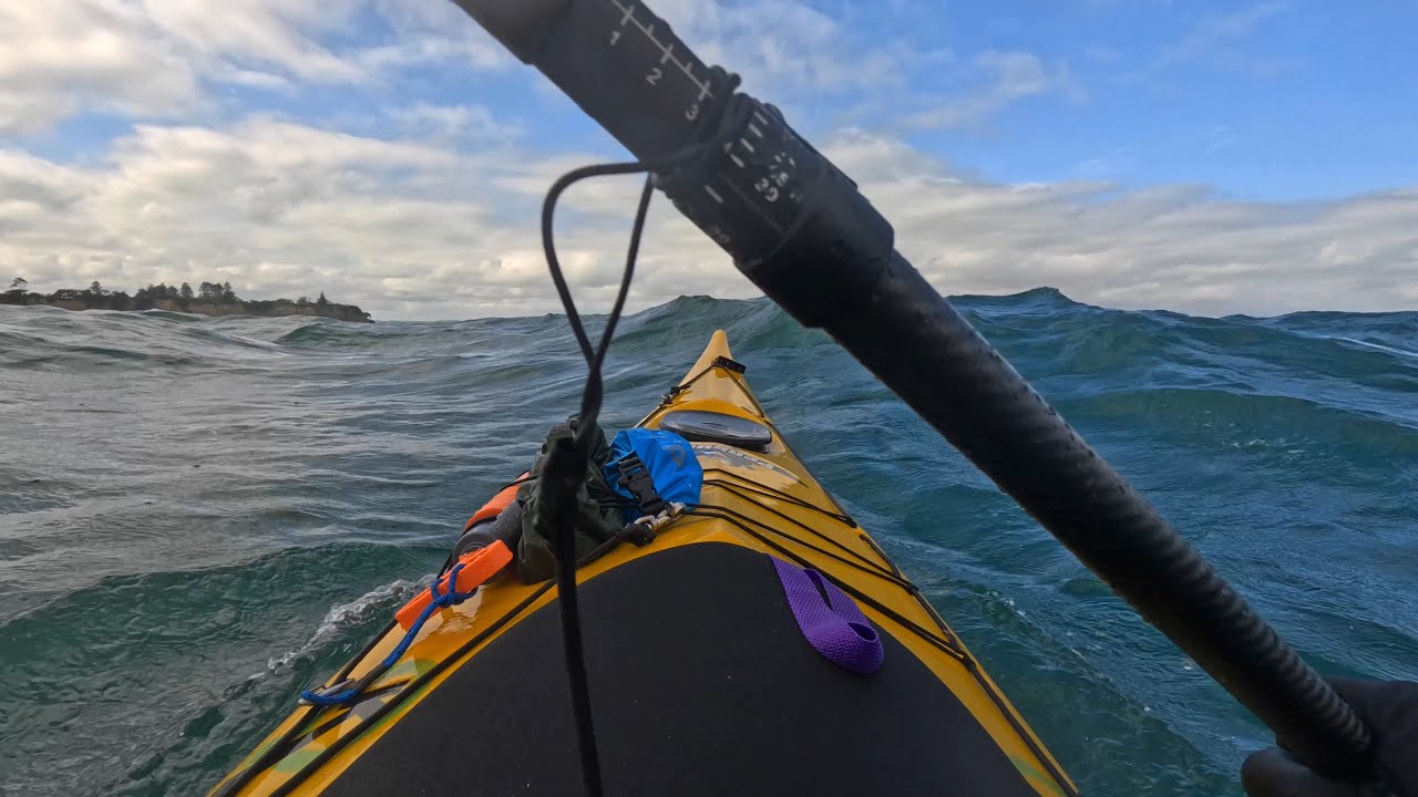 Q-Kayak Penguin in rough sea