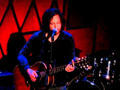 Kung Fu Grip Kiss - The Damnwells