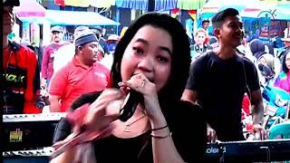 Download lagu Erika Syaulina - Pendusta (SK Group) mp3